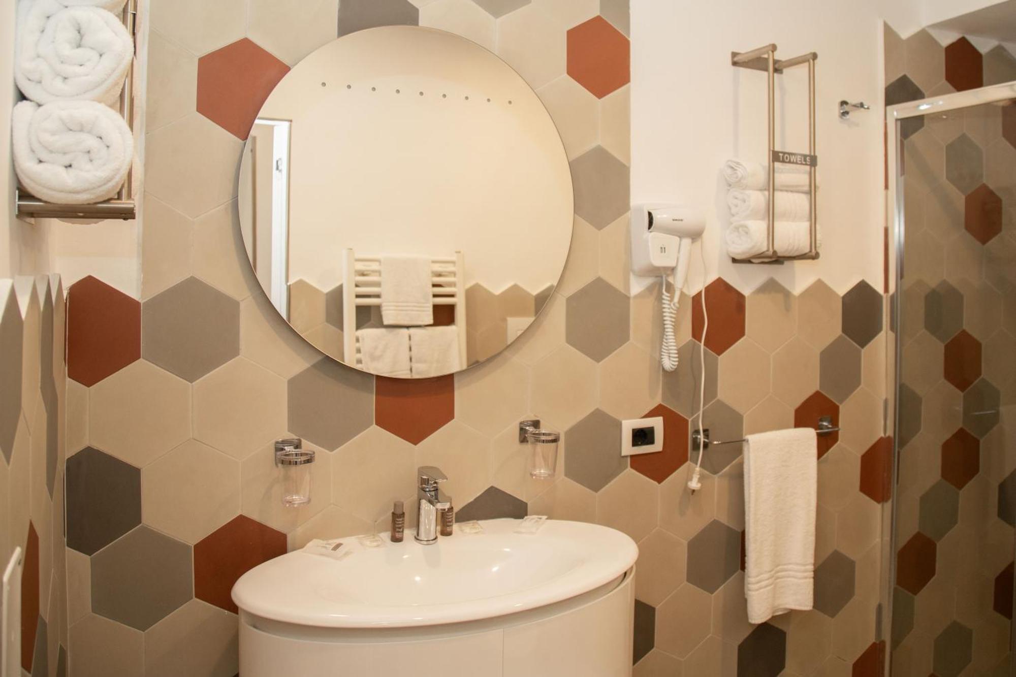 Hello Chiaia Napoli By Progecta Srl Apartment Bagian luar foto