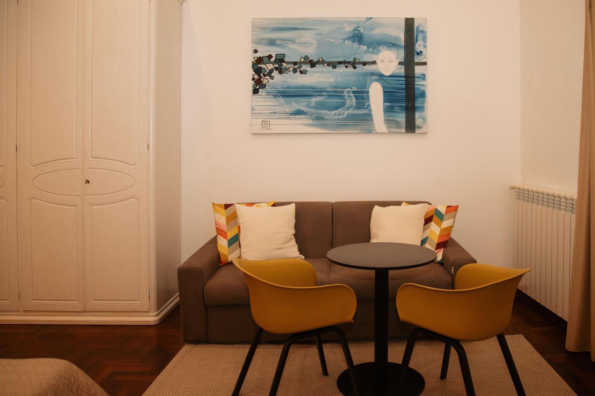Hello Chiaia Napoli By Progecta Srl Apartment Bagian luar foto